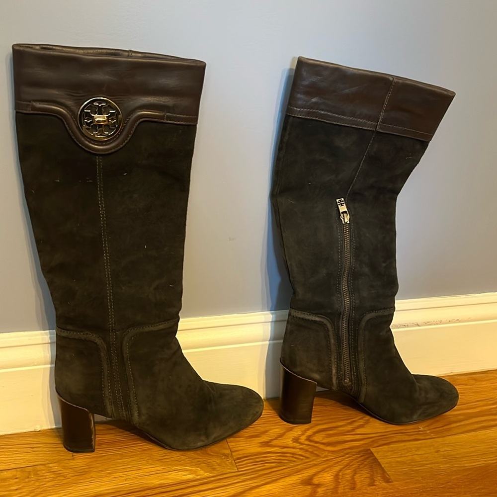 Tory Burch Brown Suede boots